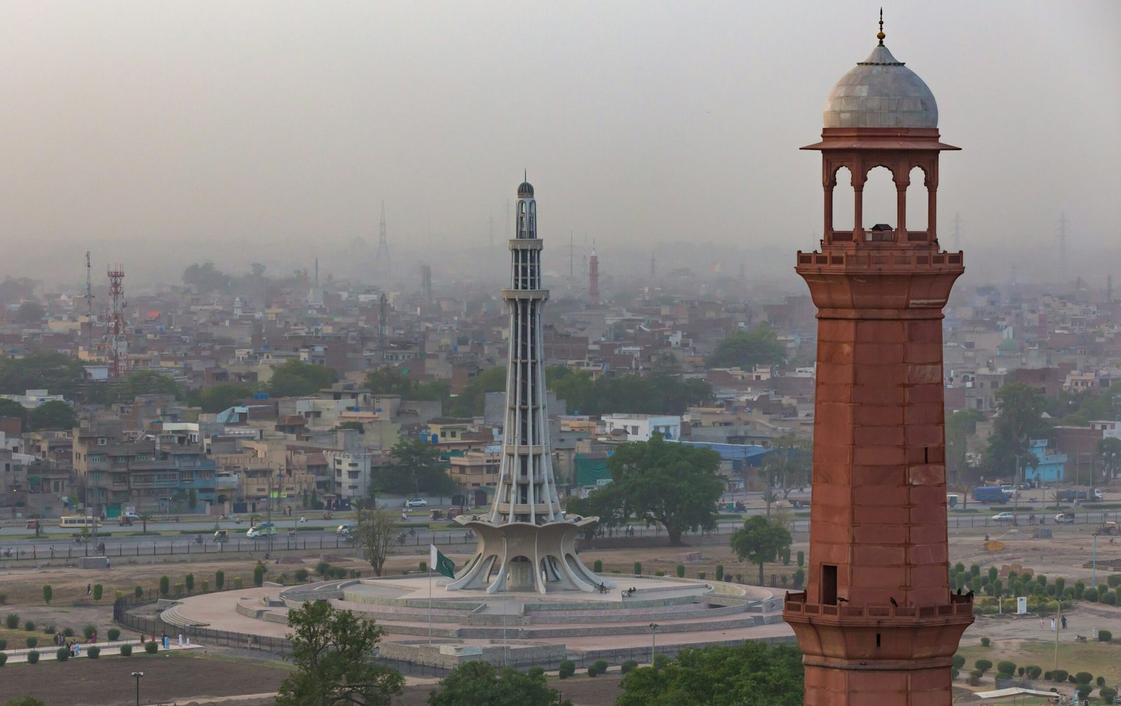 Exploring Lahore’s Historical Places with Sher Brother Rent a Car